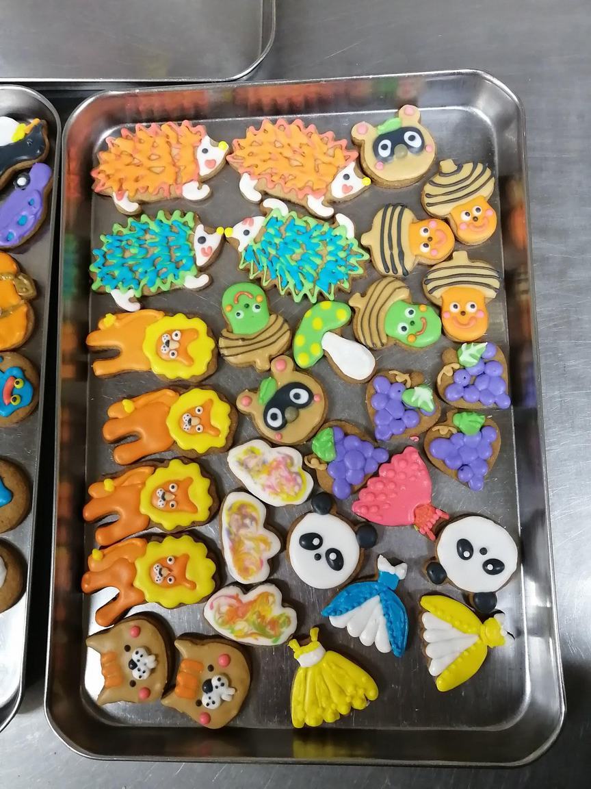 アイシングクッキー出来ました!!(とあるお菓子屋さんのブログ)