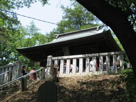 �A���t�H�[�E�`���h�����i�����N�I���W�̒���j