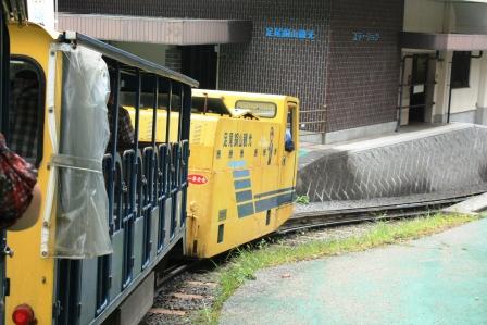 �A���t�H�[�E�`���h�����i�����N�I���W�̒���j