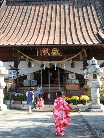 �A���t�H�[�E�`���h�����i�����N�I���W�̒���j