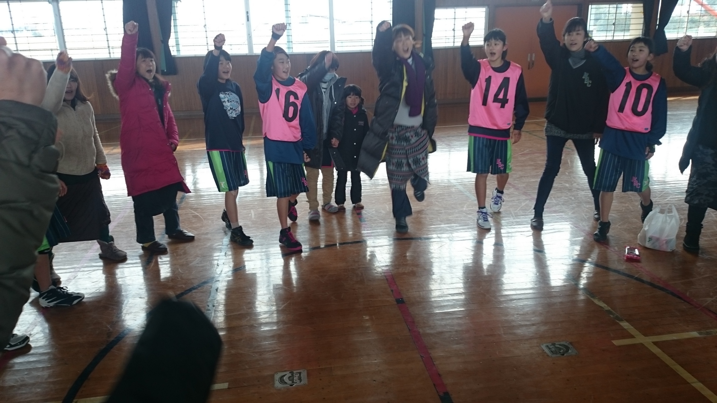 �����s��FLOWERS MB