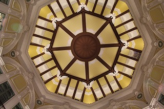 ���X�z������