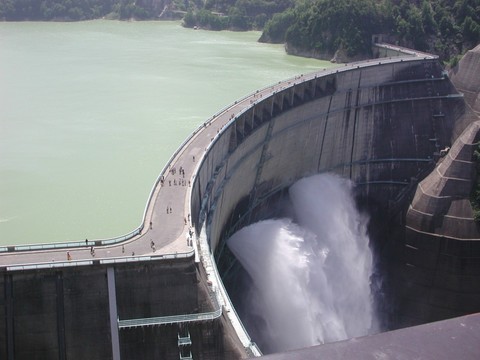 �Ȗ؂̃��C�t�T�|�[�g�@�֗����@�A�[�g�T�[�r�X