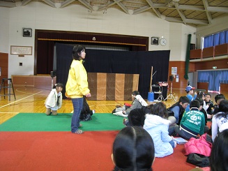 ���b�N�V�b�v�E�J���^�[�r��