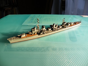 ���b�N�V�b�v�E�J���^�[�r��