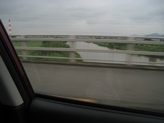 ���b�N�V�b�v�E�J���^�[�r��