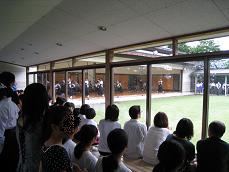 ���b�N�V�b�v�E�J���^�[�r��