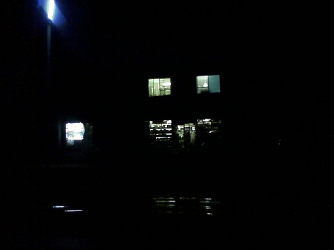 ���b�N�V�b�v�E�J���^�[�r��