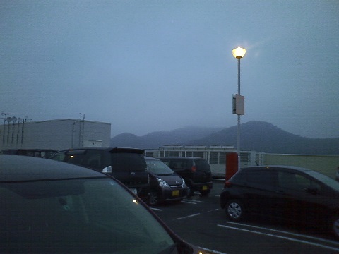 ���b�N�V�b�v�E�J���^�[�r��