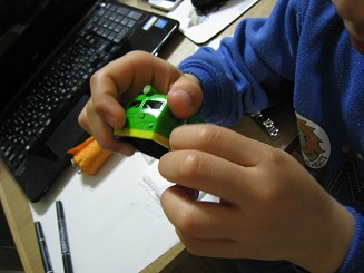 ���b�N�V�b�v�E�J���^�[�r��