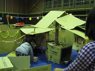 ���b�N�V�b�v�E�J���^�[�r��