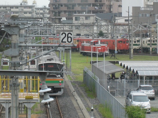 ���b�N�V�b�v�E�J���^�[�r��