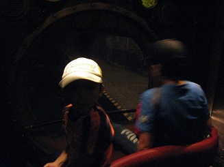 ���b�N�V�b�v�E�J���^�[�r��