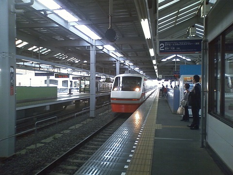 ���b�N�V�b�v�E�J���^�[�r��