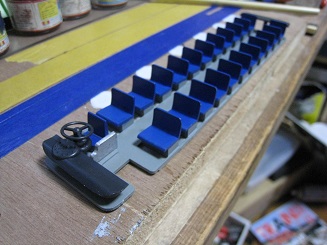 ���b�N�V�b�v�E�J���^�[�r��