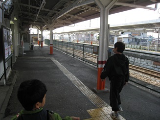 ���b�N�V�b�v�E�J���^�[�r��