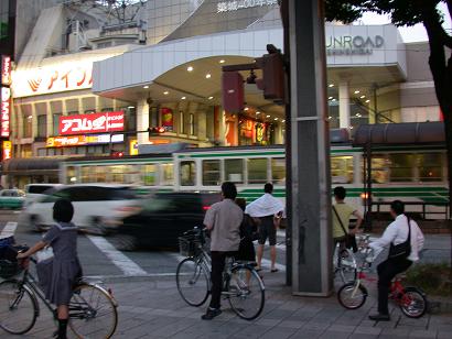 ���b�N�V�b�v�E�J���^�[�r��