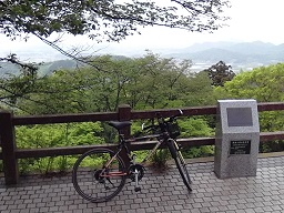 ���b�N�V�b�v�E�J���^�[�r��