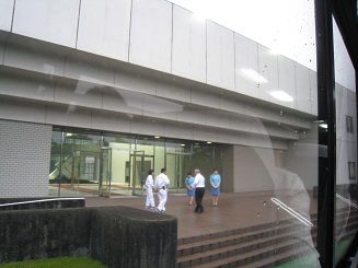 ���b�N�V�b�v�E�J���^�[�r��