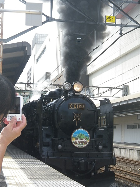 ���b�N�V�b�v�E�J���^�[�r��