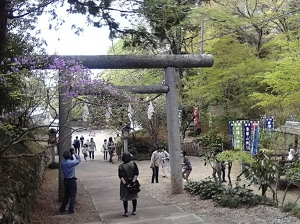 ���b�N�V�b�v�E�J���^�[�r��