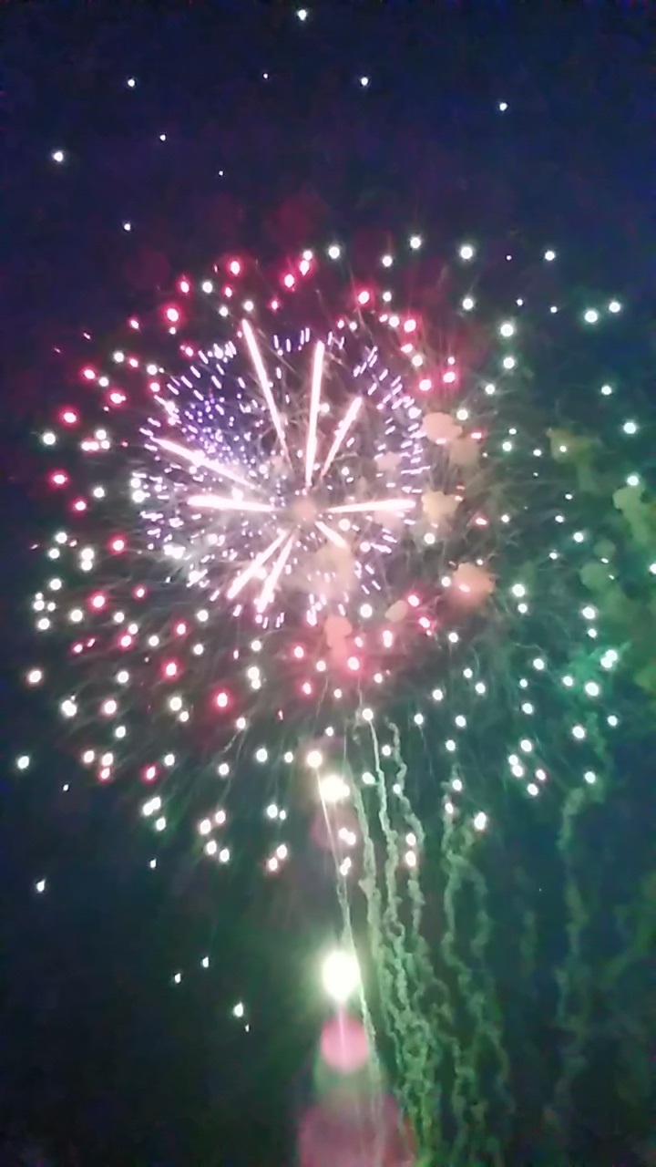 ���b�N�V�b�v�E�J���^�[�r��