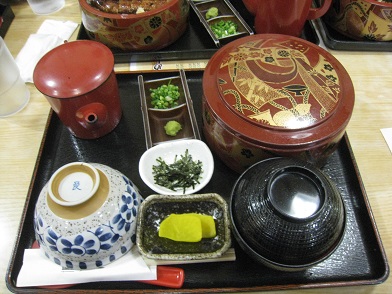 ���b�N�V�b�v�E�J���^�[�r��