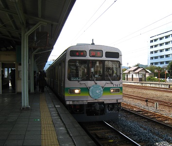 ���b�N�V�b�v�E�J���^�[�r��