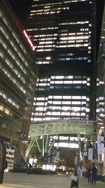 ���b�N�V�b�v�E�J���^�[�r��