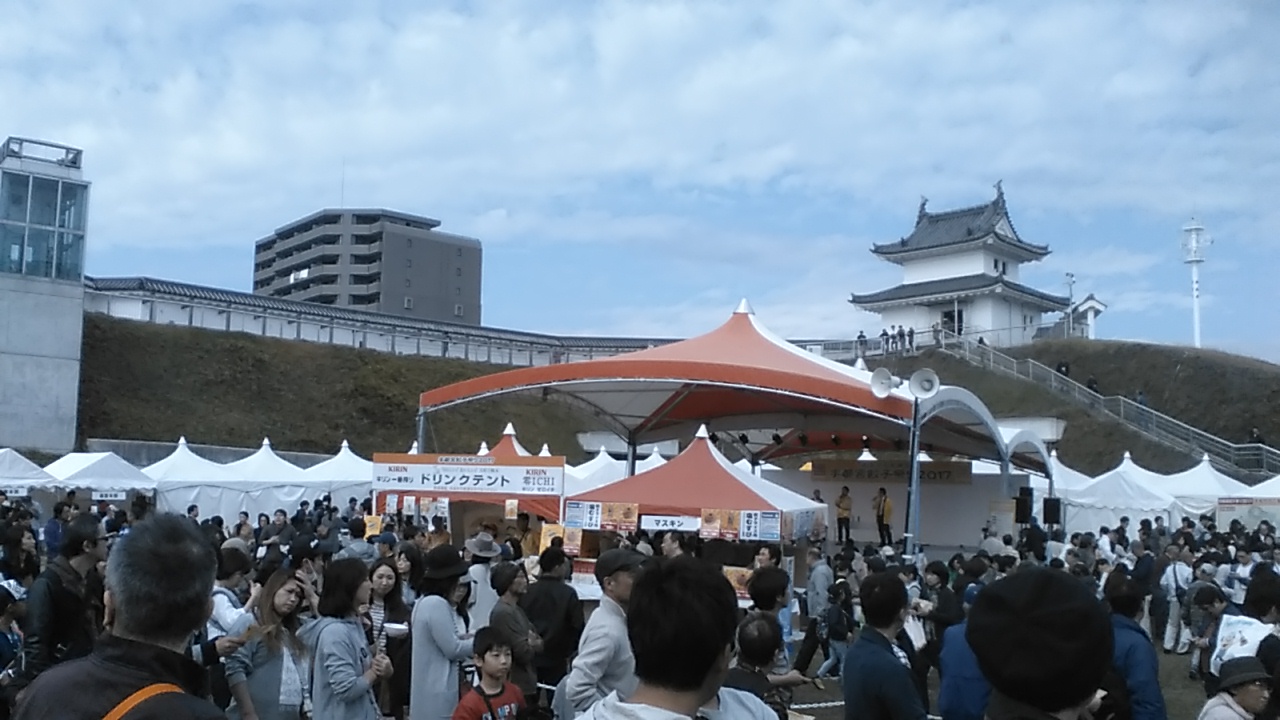 ���b�N�V�b�v�E�J���^�[�r��