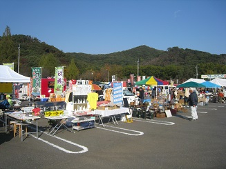 ���b�N�V�b�v�E�J���^�[�r��