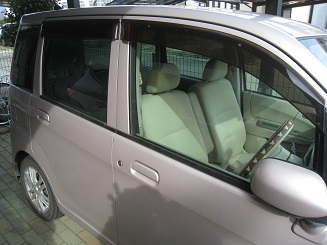 ���b�N�V�b�v�E�J���^�[�r��