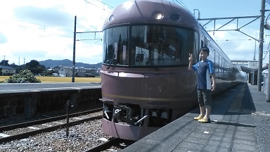 ���b�N�V�b�v�E�J���^�[�r��