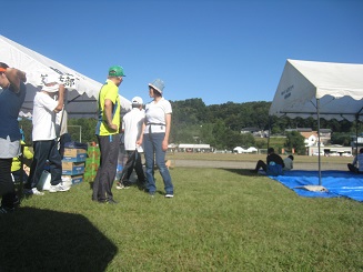 ���b�N�V�b�v�E�J���^�[�r��