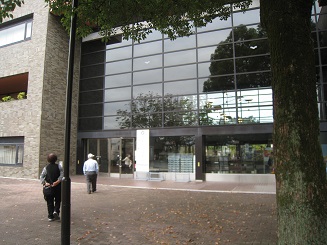 ���b�N�V�b�v�E�J���^�[�r��