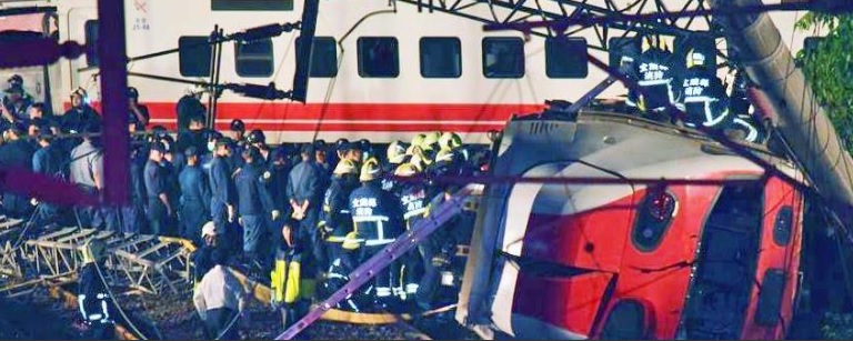 ���b�N�V�b�v�E�J���^�[�r��