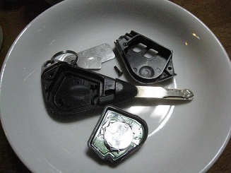 ���b�N�V�b�v�E�J���^�[�r��