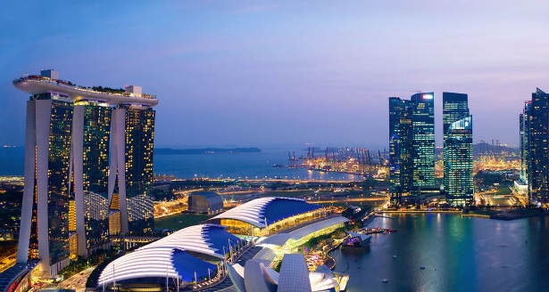 ���b�N�V�b�v�E�J���^�[�r��