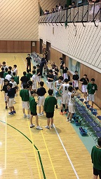 ���b�N�V�b�v�E�J���^�[�r��