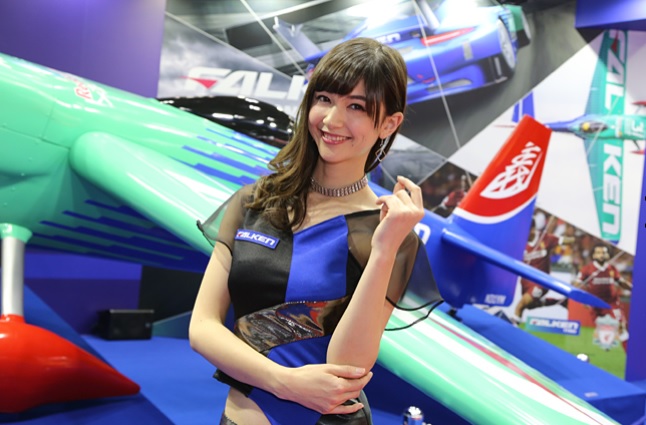 ���b�N�V�b�v�E�J���^�[�r��