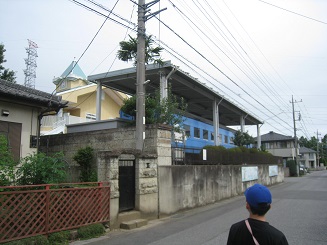 ���b�N�V�b�v�E�J���^�[�r��