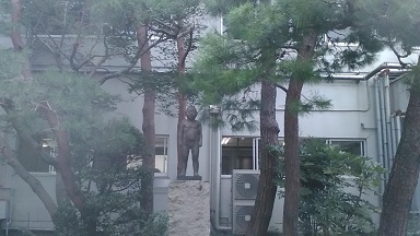 ���b�N�V�b�v�E�J���^�[�r��