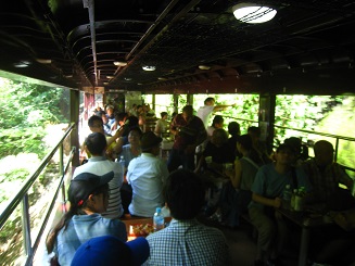 ���b�N�V�b�v�E�J���^�[�r��