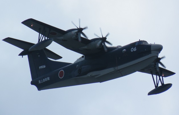 ���b�N�V�b�v�E�J���^�[�r��