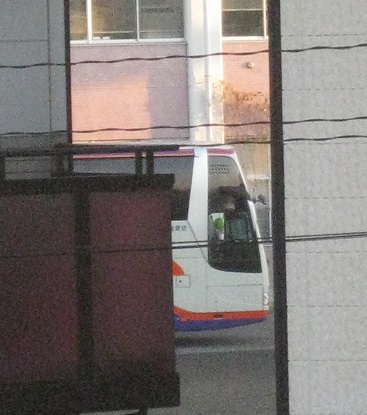 ���b�N�V�b�v�E�J���^�[�r��