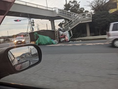 ���b�N�V�b�v�E�J���^�[�r��