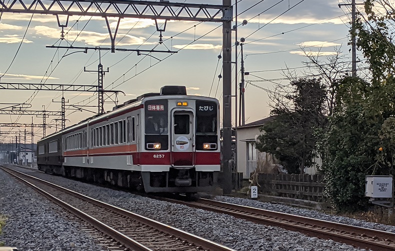 ���b�N�V�b�v�E�J���^�[�r��