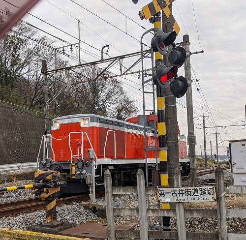 ���b�N�V�b�v�E�J���^�[�r��