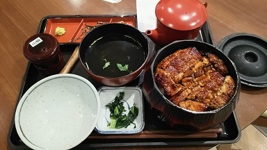 ���b�N�V�b�v�E�J���^�[�r��