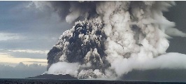 ポンペイ展を見た直後に起きたトンガ噴火（ロックシップ・カンタービレ）